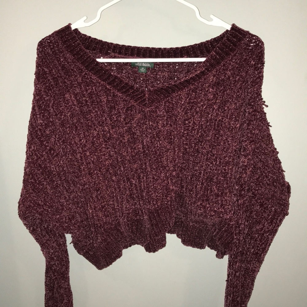 Maroon cropped sweater!!